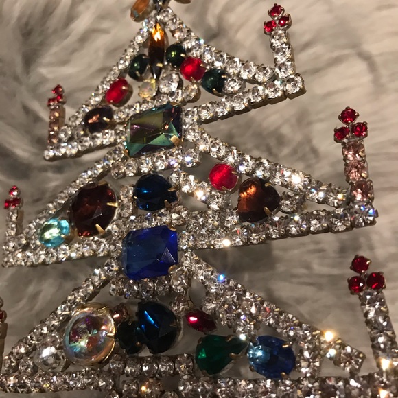 Vintage Jeweled Christmas Tres - Picture 10 of 16